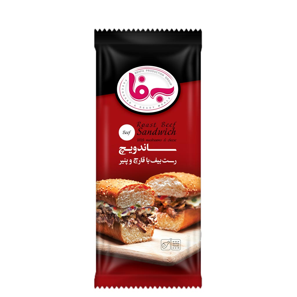 ساندویچ رست بیف با قارچ و پنیر